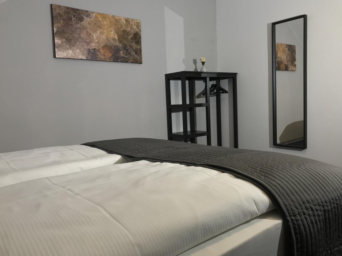 Hotel Degen Weilerbach Buitenkant foto